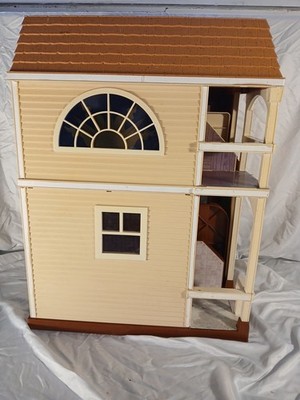 Vintage 2008 Hannah Montana Malibu Strandhaus Puppenhaus Spielset groß