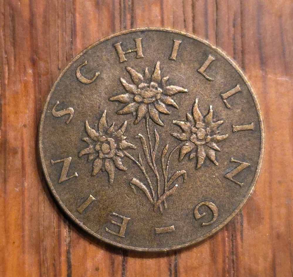 【在庫一掃セール】アルデビル キリム シルク 190cm×121cm 1961 Austria 1 Schilling, Denomination, 3 Edelweiss Flowers