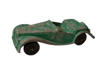 TootsieToy 1954 MG TF Model made in the USA.play worn green. 1/43 scale 
