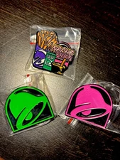 Taco Bell Nacho Fries 2025 Hat Pin Baja Blast Verde Sauce Salsa Live Mas RARE