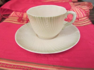 BELLEEK BLARNEY DEMITASSE Tasse & Untertasse LIMITED EDITION 7th TRADEMARK GOLD grün
