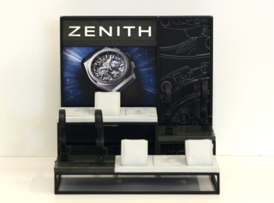 Zenith Schaufenster Set schwarz Display inkl. 5x Kissen, 4x Halter