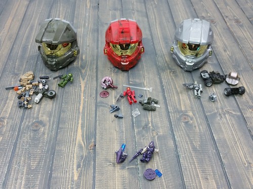 Mega Bloks Halo Helmet + Figs 