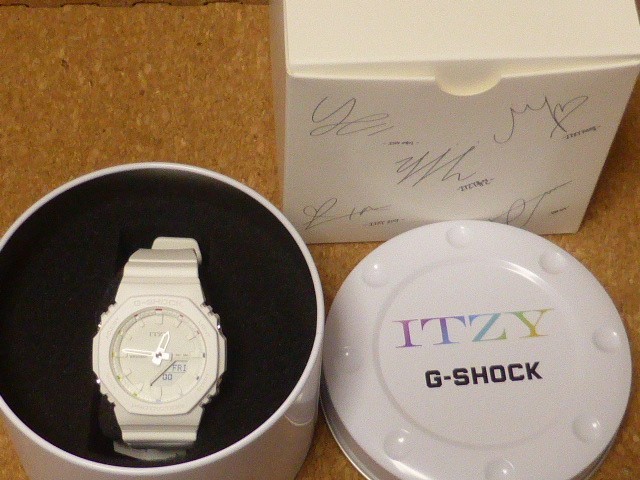 CASIO G-SHOCK GMA-P2100IT-7AJR ITZY Collaboration Women Watch New