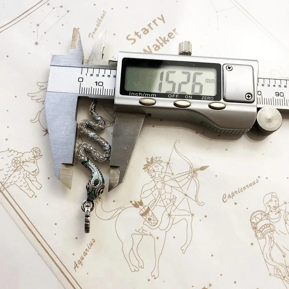 Colgante serpiente turquesa circonita cúbica plata de ley 925 2,3 pulgadas de largo Foto 3 de 4