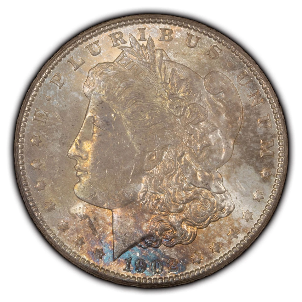 1902 年 O 版 1 美元摩根银元 - 纺织彩虹色 - 未流通 - SKU-D3167 — 第 2/4 张图片