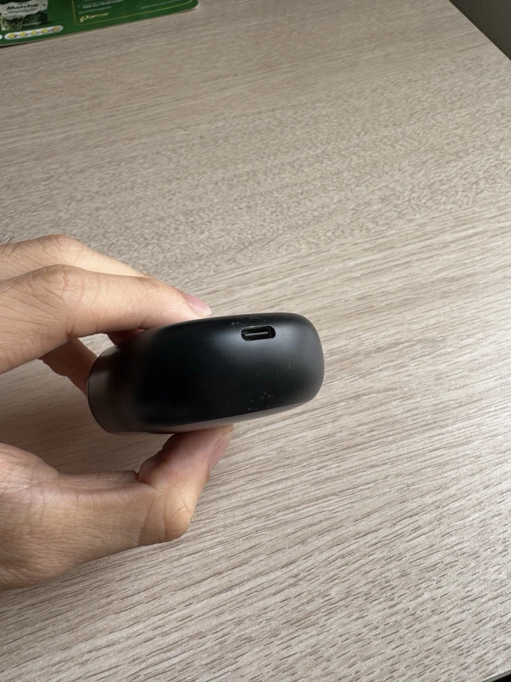 Bose Charging Case For Quietcomfort Earbuds II - Image 4 of 4