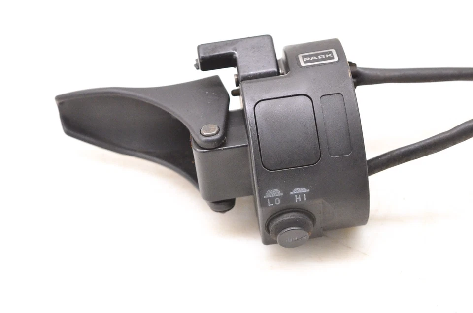 Palanca de freno y controles de estacionamiento Arctic Cat Puma 340 97 Foto 3 de 4