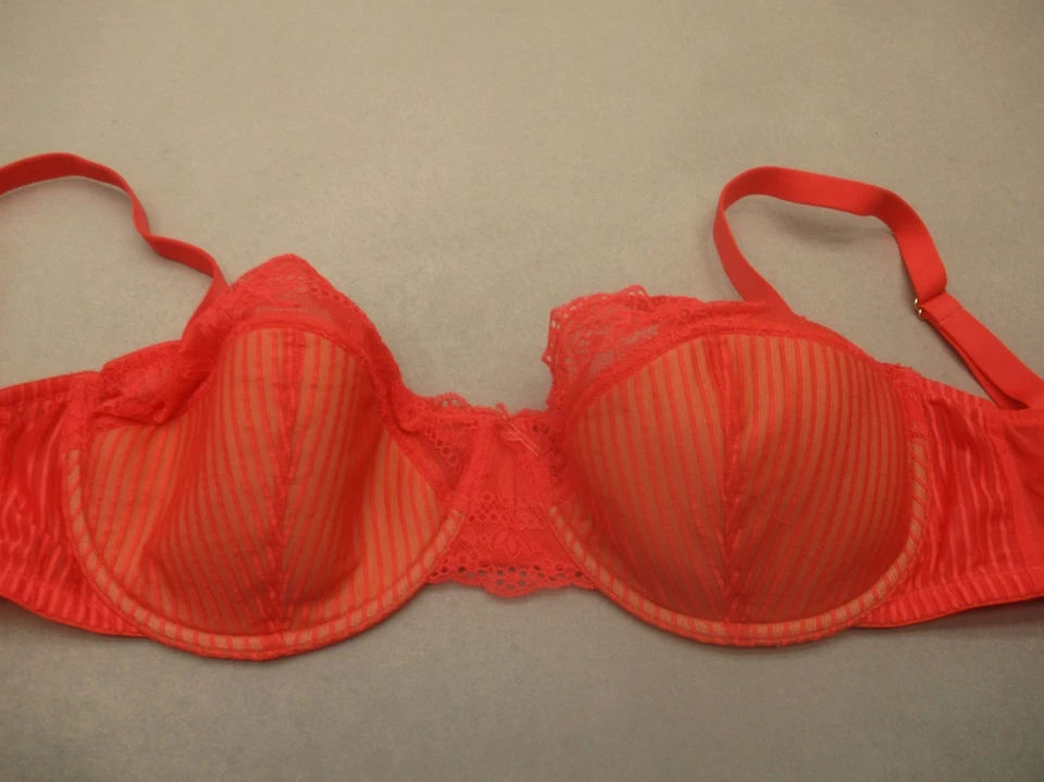 Sutiã 36G ADORE ME Feminino Vermelho Renda Forrado com Aro Fecho Traseiro Balconette 10i - Imagem 2 de 4