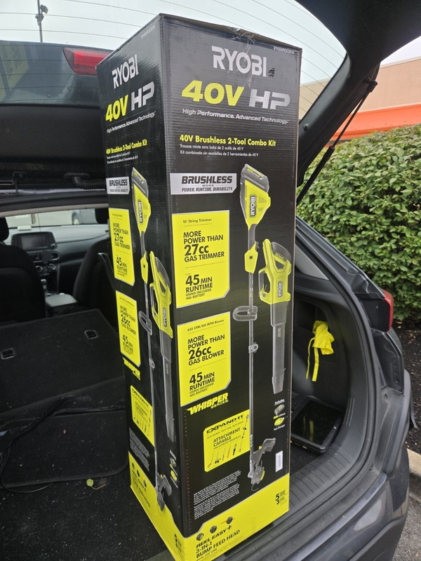 Ryobi40V Cordless Leaf Blower and Grass Trimmer with 4Ah Battery and Charger