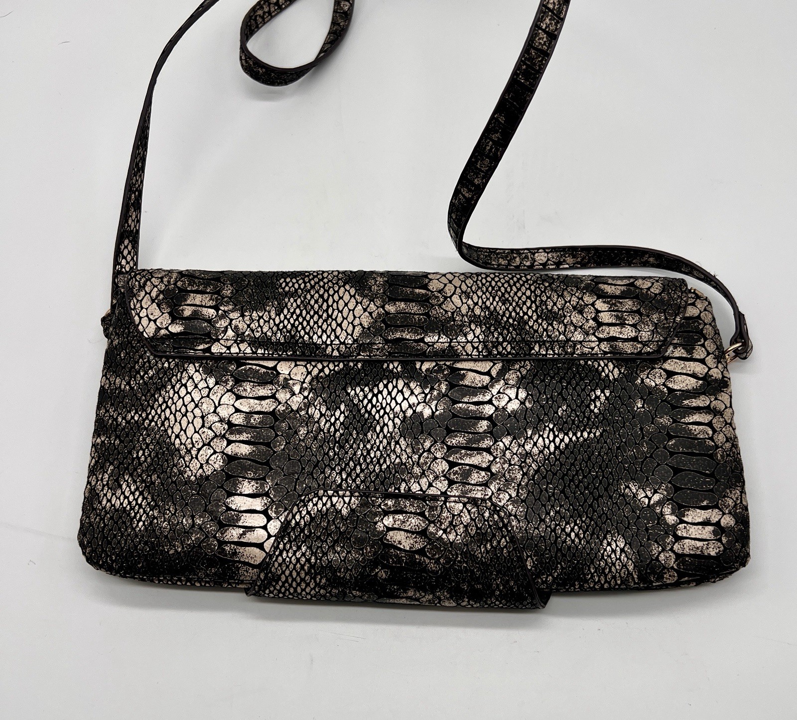 URBAN EXPRESSIONS Metallic Python Print Envelope … - image 2