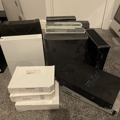 14x ungetestete Retouren Spielekonsolen, Xbox, PlayStation und Wii inkl. One S