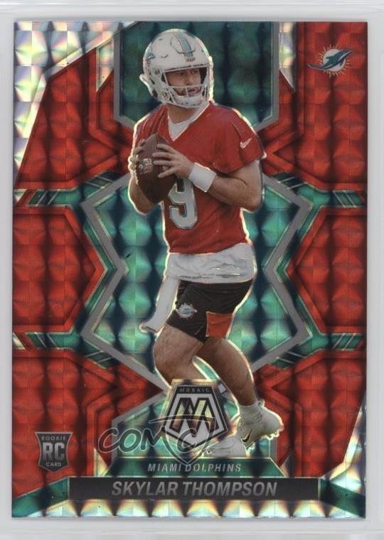 2022 Panini Mosaic Rookies Red Mosaic Prizm Skylar Thompson #366 u8h