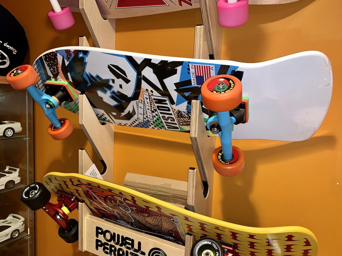 VISION Mark Gonzales COMPLETE Skateboard Gullwing Blurr 3 no VISION Mark Gonzales COMPLETE Skateboard Gullwing Blurr 3 no