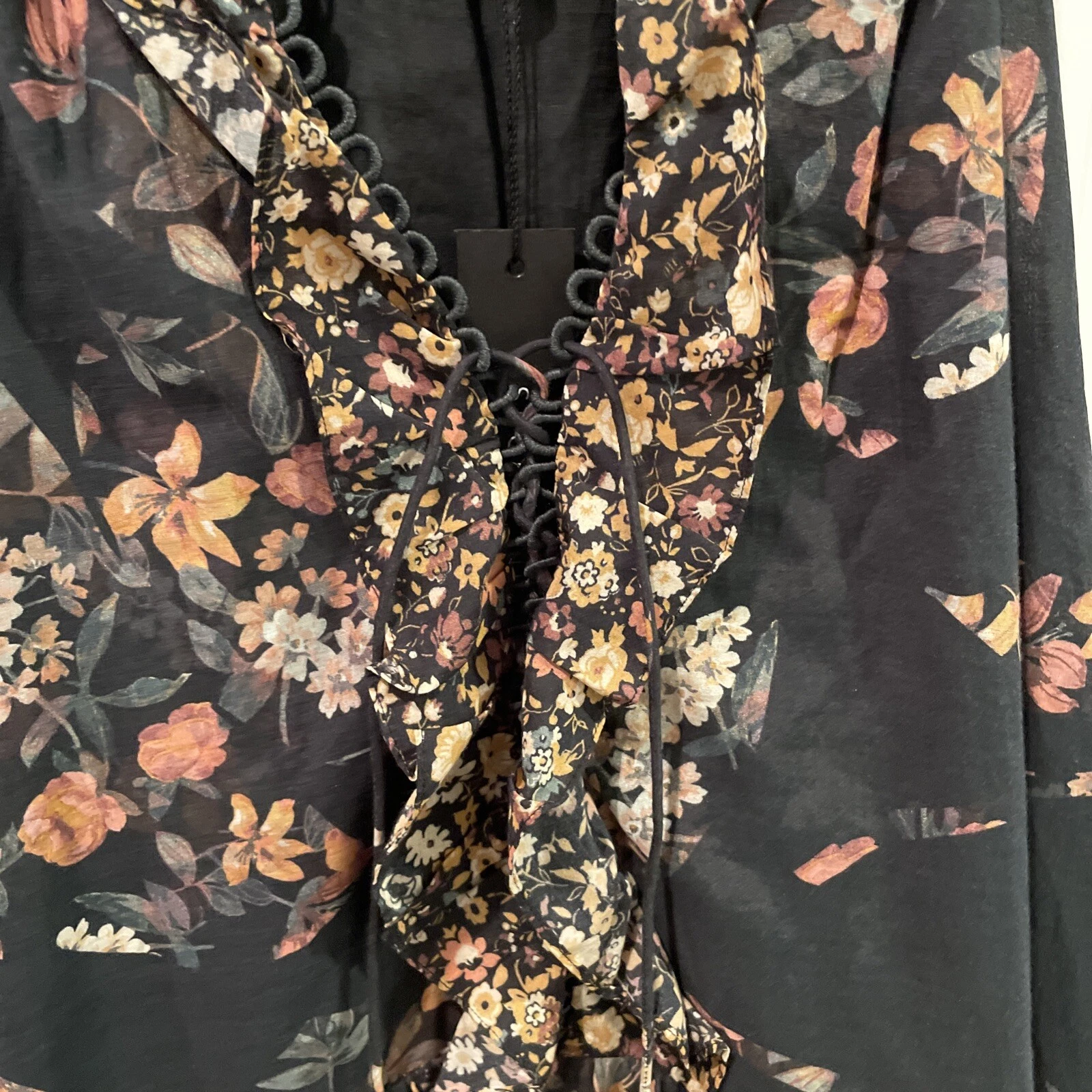 UNDERCOVER Mini abito Super Natural by SECRET MISSION Città del Capo Isabel floreale a più livelli grande