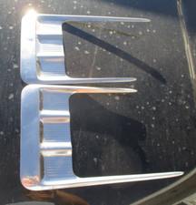 Pair 1958 Chevrolet Chevy Impala Quarter Panel Trim Pitchforks