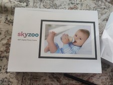 SKYZOO Digital Picture Frame 10.1 Inch HD IPS Touch Screen Digital Photo Frame