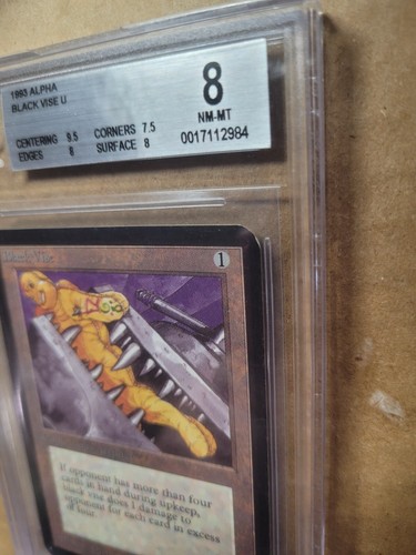 Black Vise ALPHA Magic MTG Beckett Graded 8 NM-Mint BGS Uncommon 1993 English - Picture 3 of 10