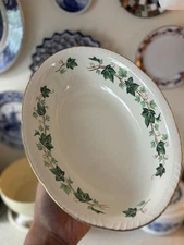 Homer Laughlin China Company Green Ivy Pattern Oval Bowl #HLC39 Gold Trim