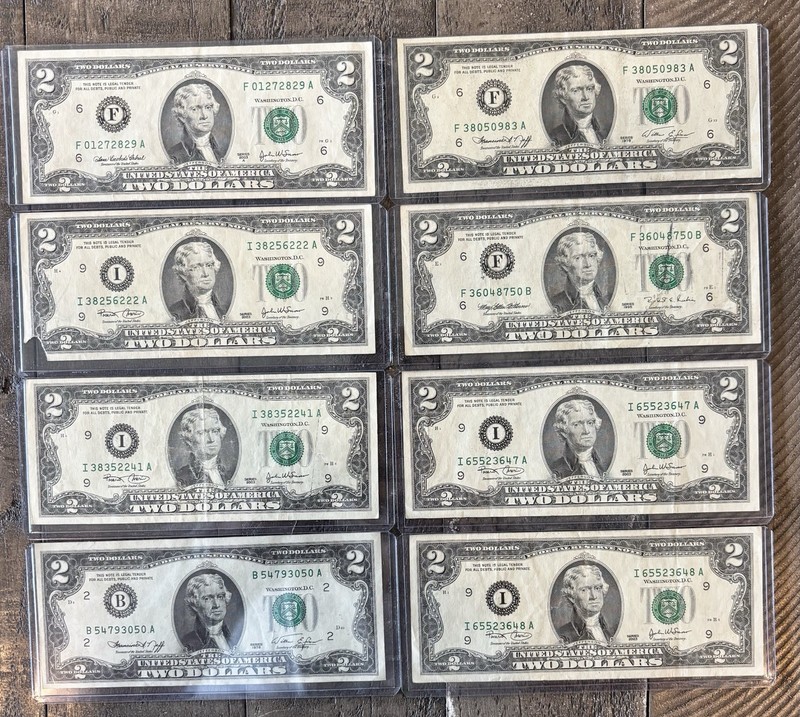 (5) 2003 $2 Bills Two Consecutive Serial Numbers  (1) 1995 (2) 1976 Lot See Desc