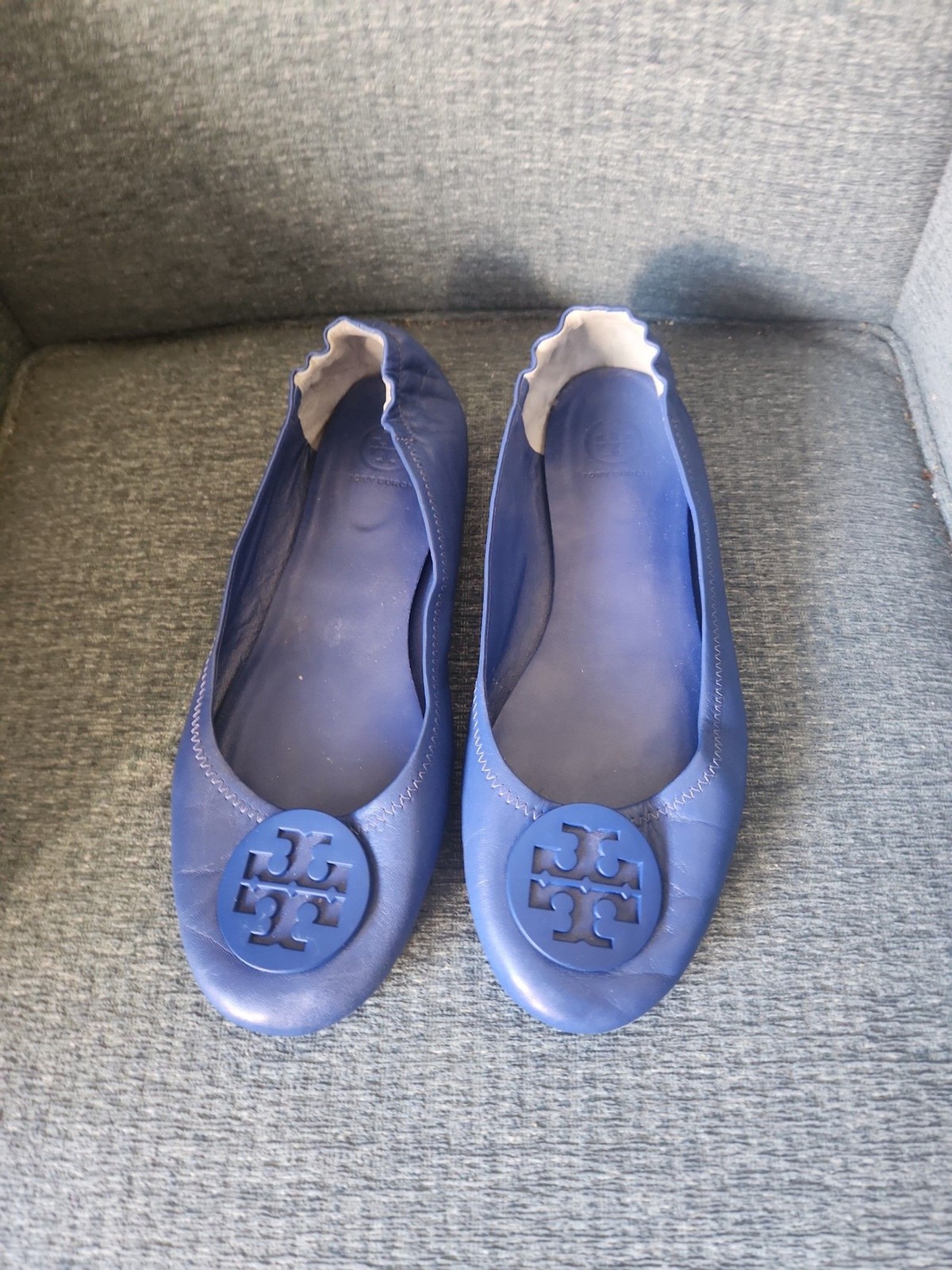 Tory Burch "Minnie" Travel Ballet Flats Dark Blue Leather Size 10
