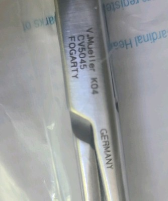 V. Mueller CV5045 Fogarty Hydragrip Aortic Cross-Clamps