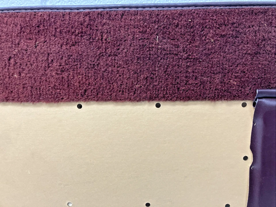 Nuevo panel de inserción de puerta delantera granate GM LH 20046315 1977 Cadillac DeVille (GM1) OEM Foto 4 de 4