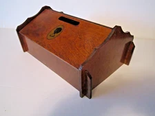 Vintage 90's Wooden Sewing Basket Box With Wood Handle Flaps Colonial decor