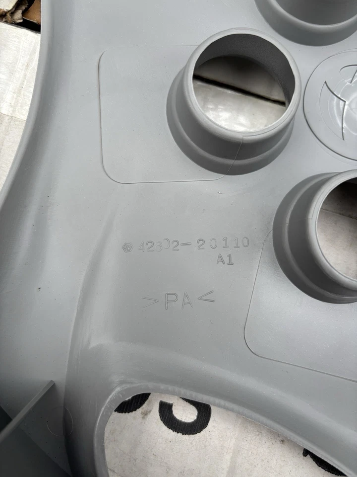 Genuine Toyota 4260220110 14" Wheel Trim – 1996‑1998 Celica – Brand New OEM - Image 4 of 4