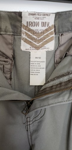 Mens Standard Field Equipment Iron Div. Cargo Pants Size 34x32 Gray - Picture 3 of 3