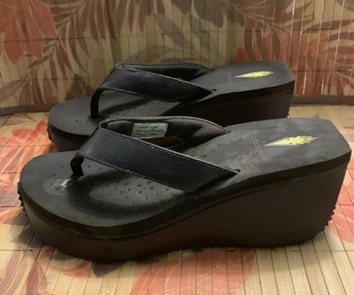 volatile black wedges