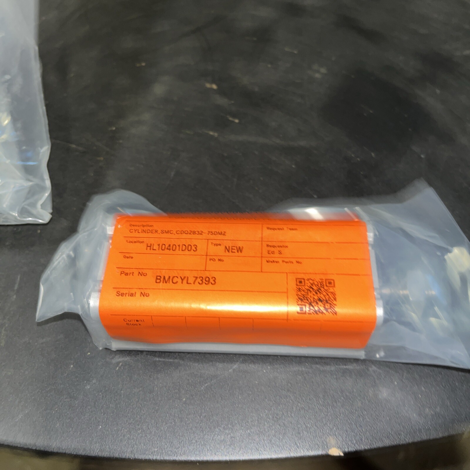 SMC Cylinder, #CDQ2B32-75DMZ, Same Day Fast Shipping , LG-576