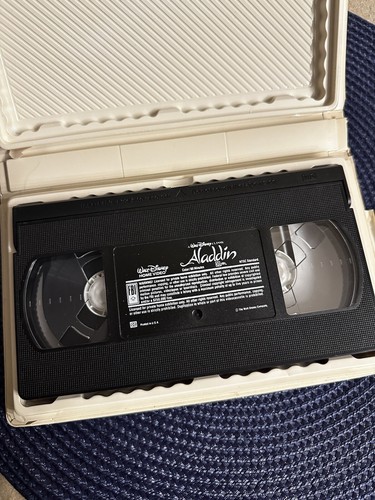 Aladdin Disney Black Diamond Label (VHS, 1993, First Edition- The Classics) - Picture 7 of 8
