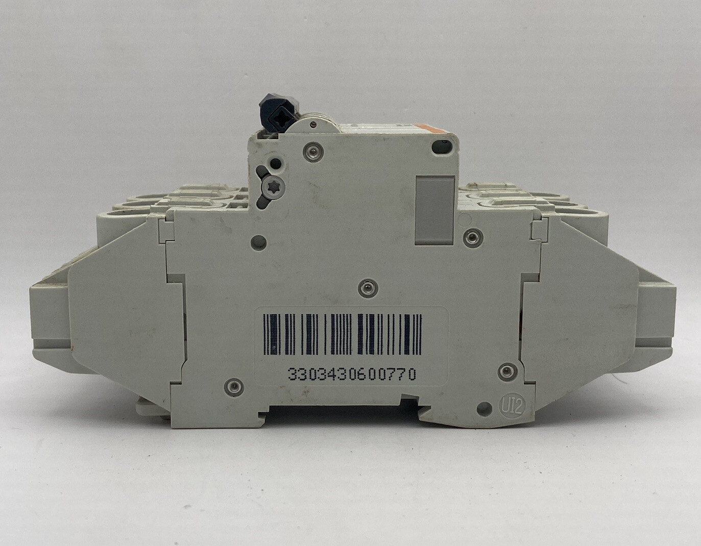 MERLIN GERIN MULTI 9 C60 C10A 240V 3P CIRCUIT BREAKER