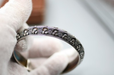 Wunderschönes handgefertigtes Design 925 Sterling Silber Schmuck Armreif Armband R11