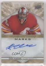 2021 Upper Deck Ovation UD Glass Magnifying Marks Gold 8/35 Dan Vladar Auto 0fo5