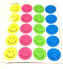 Happy Face Stickers TCM 1274 Yellow Blue Green Pink Round Teacher Party Card NEW