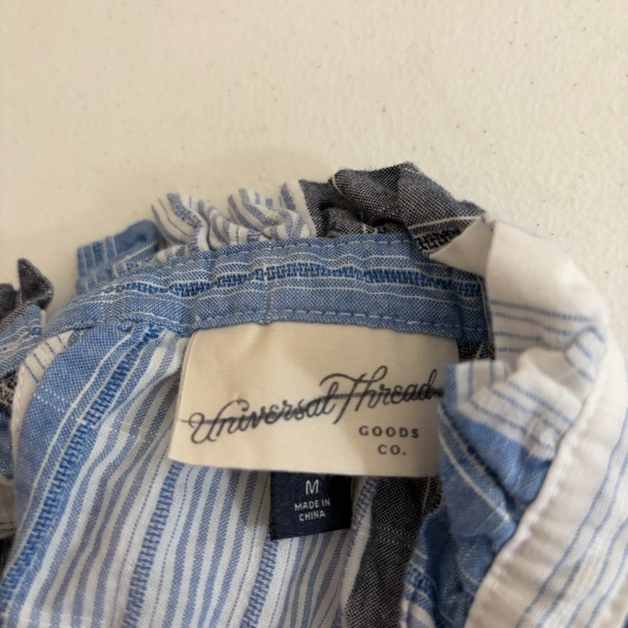 Universal Thread Blouse Women's Medium Striped Ru… - image 6