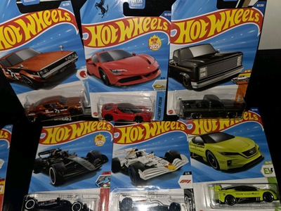 #ad Hot Wheels Lot Of 6 $30.00
