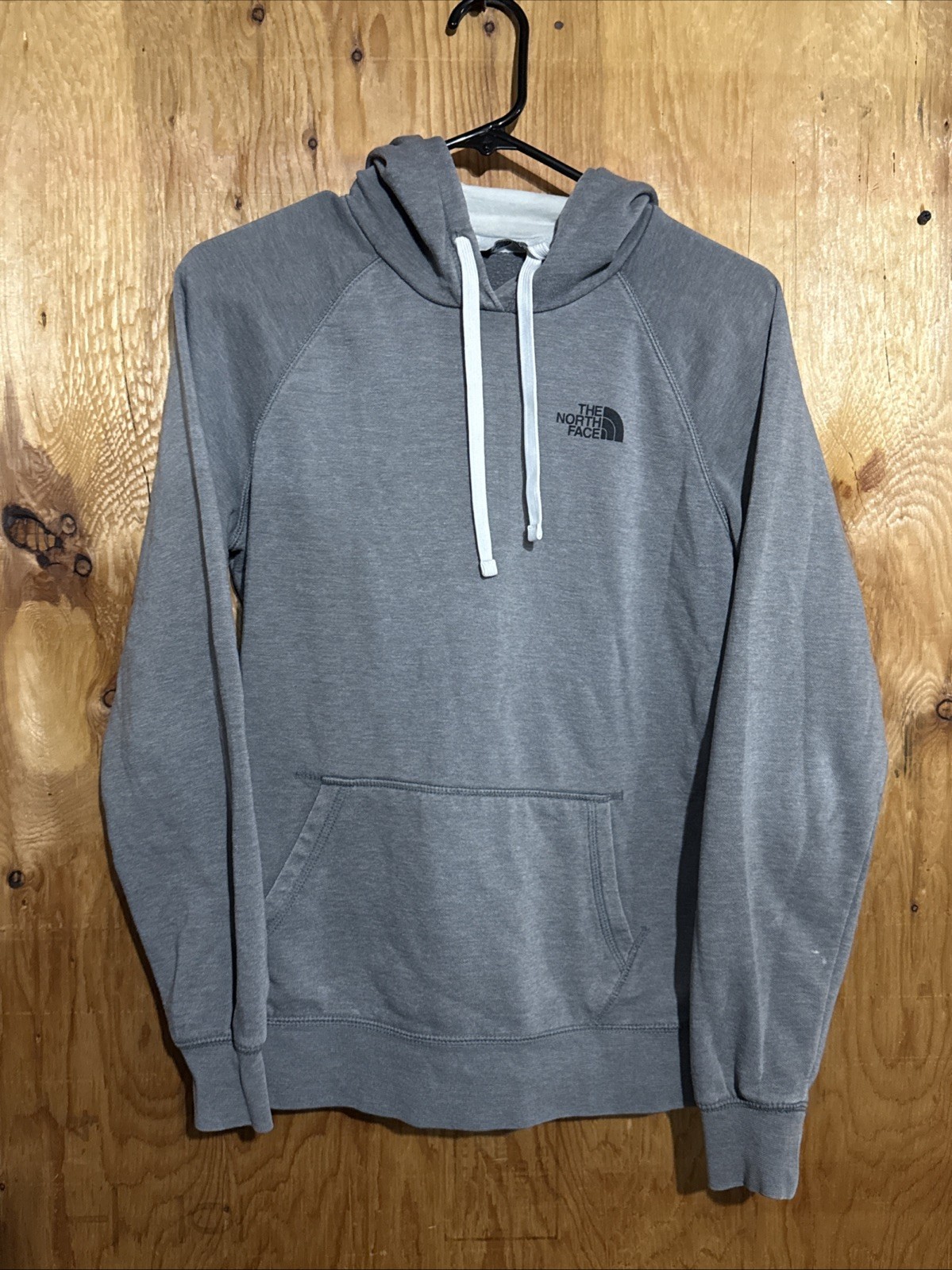 North Face Hoodie Womens Medium Gray Long Sleeve Hooded Pockets Sweatshirt
