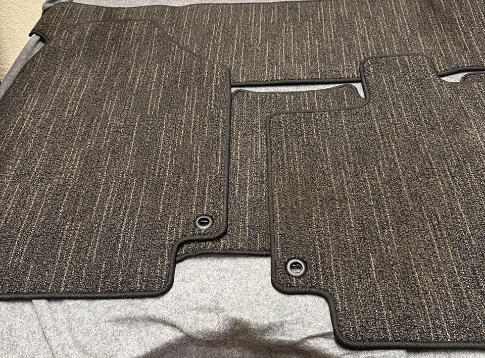 Alfombrillas originales Honda Odyssey Ex-L 2018-2025 4 piezas completas Foto 2 de 4