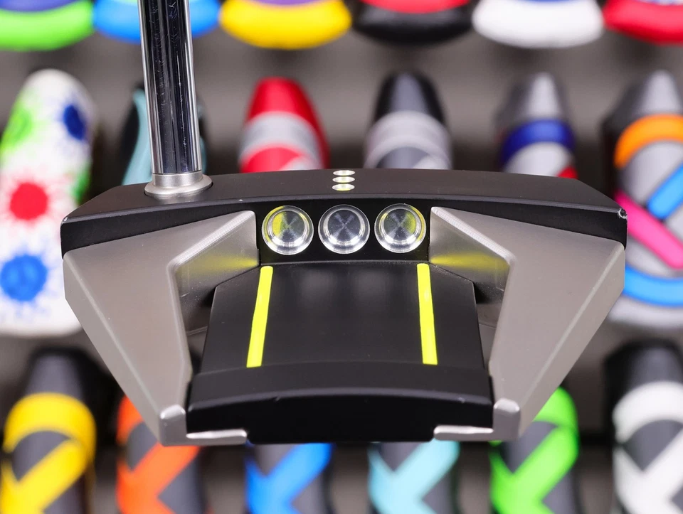 Scotty Cameron Tour Only Phantom X T6 Circle T 350G w/ CIRCLE T Headcover - Image 4 of 4