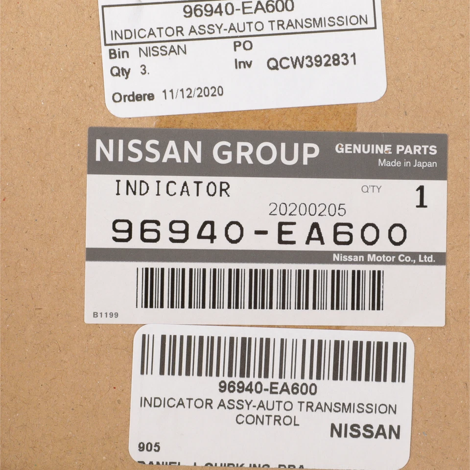 Cubierta de cambio de marchas Nissan 2005-2020 OEM NUEVA 96940-EA600 Frontier Pathfinder Foto 4 de 4