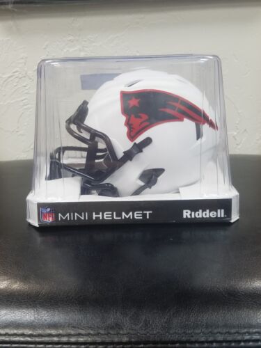 New England Patriots NFL Mini Speed Football Helmet -LUNAR ECLIPSE - Picture 3 of 4