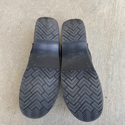 Dansko Shoes Women 39 EU 8.5-9 US Black Leather Embossed Slip-On Clogs Nursing - Picture 10 of 12