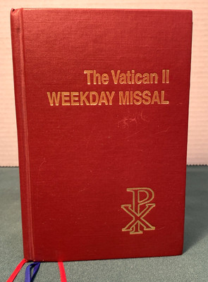THE VATICAN II WEEKDAY MISSAL ~ c.1975 ~ Daughters of St. Paul Edition ~Hardback