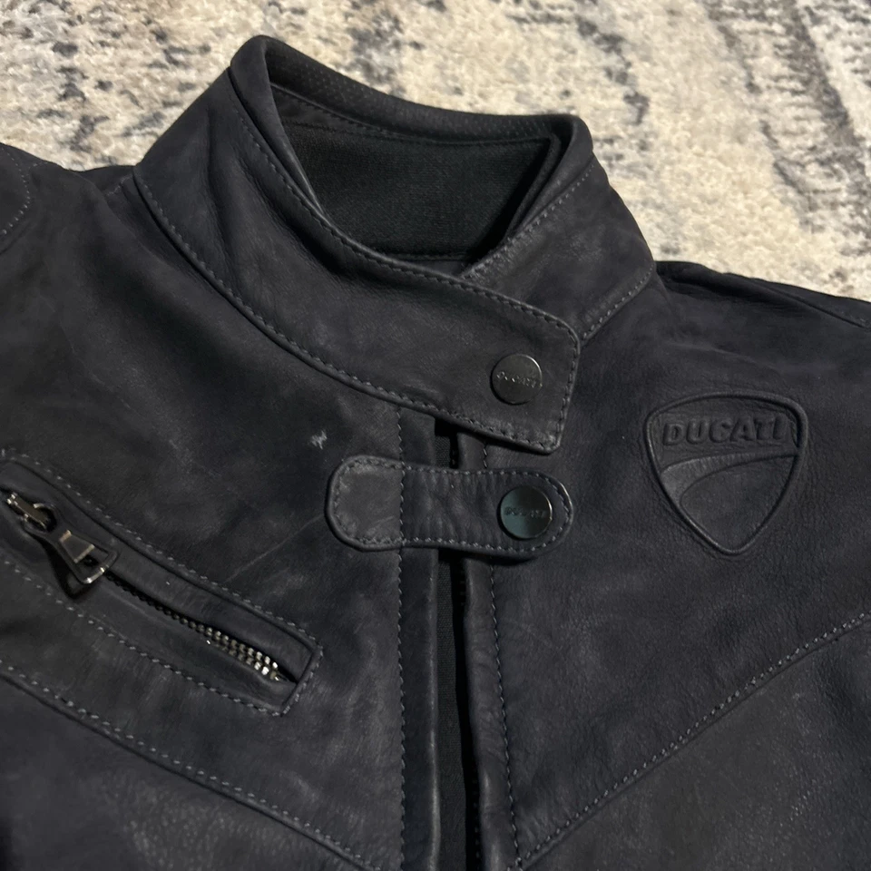 Chaqueta de moto de cuero para mujer Ducati talla 44 Foto 4 de 4