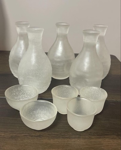 ZEALMAX Ensemble de 9 Verres à saké Chinois et Japonais, Art du vin et du thé, Magnifiques cruches à saké et Verres à vin, Style Classique A