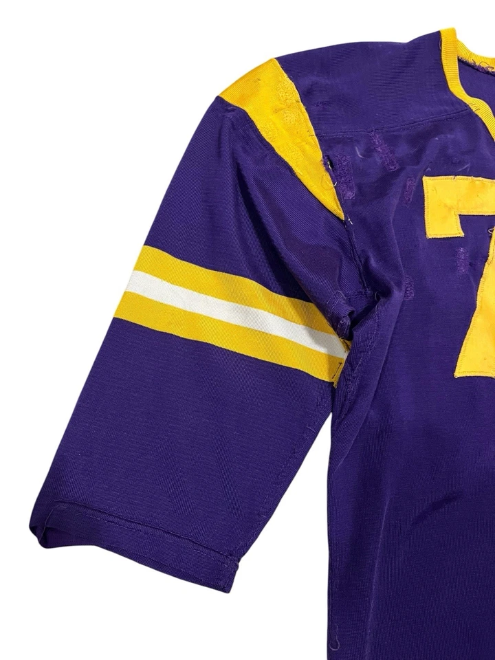 Camiseta de fútbol Wilson vintage años 40 usada en juego Durene púrpura amarillo LSU talla 40 Foto 4 de 4