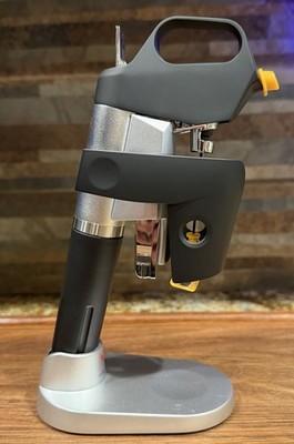 Coravin Wine Preservation System Model 1000 with stand No gas EUC